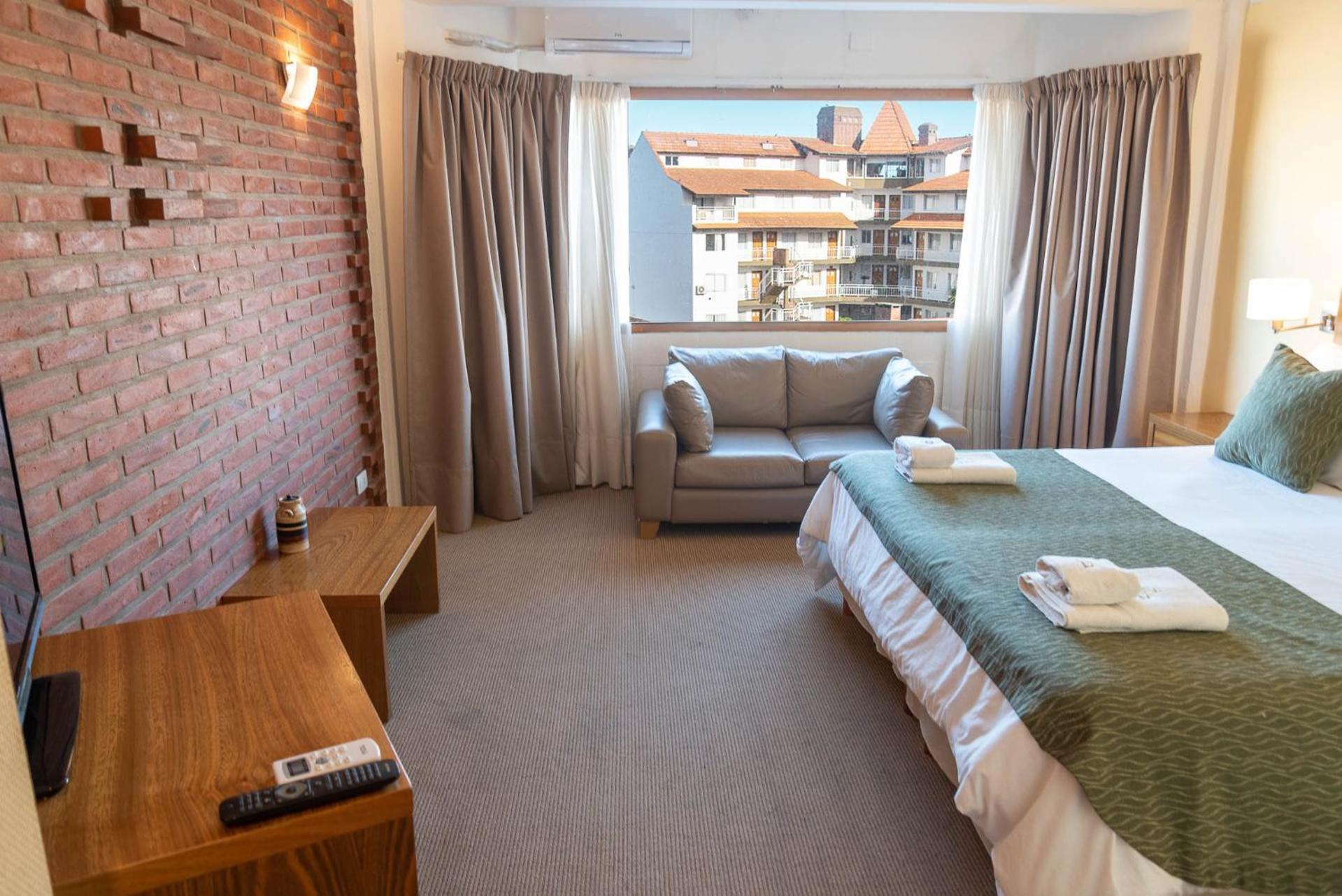 Fonte Arcada Hotel Villa Gesell Szoba fotó